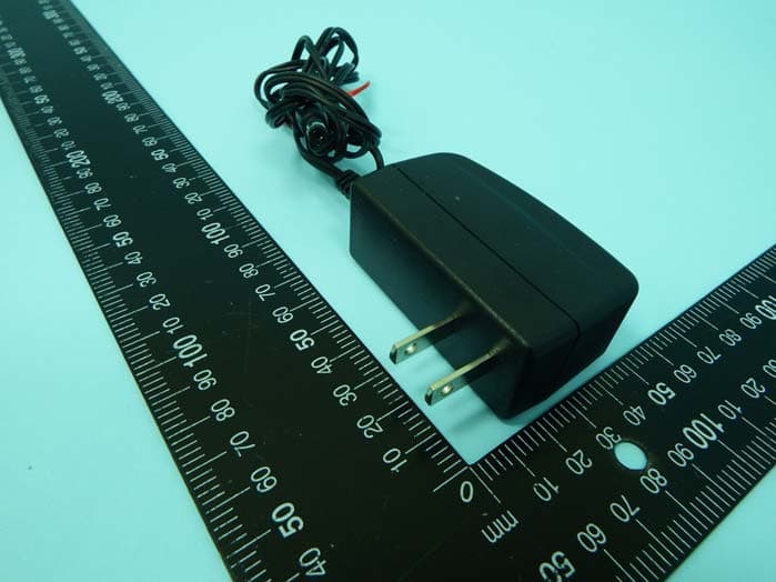 Wireless Network HD Camera - FCC ID P27RC8110 - Sercomm Corporation (1)