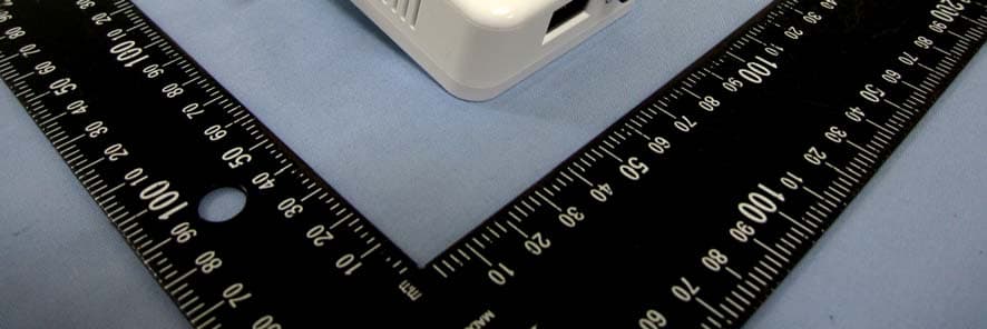 IEEE 802.11 n 2.4GHz 2x2 universal wireless repeater - FCC ID P27RP101 - Sercomm Corporation (1)