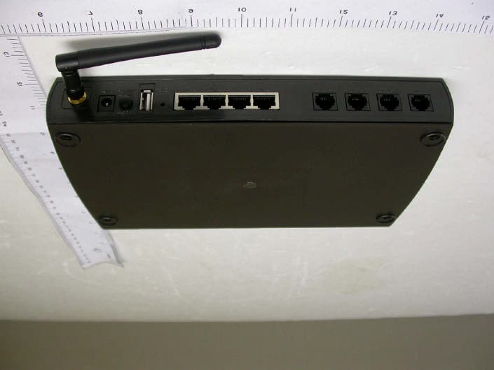 ADSL VoIP Router - FCC ID P27WIAD2X - Sercomm Corporation (3)