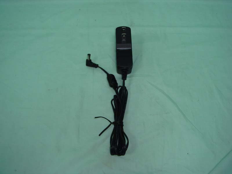 Compact Wireless Network Camera - FCC ID P27YFF00 - Sercomm Corporation (5)