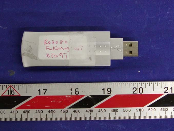UFD+Bluetooth - FCC ID P2DBTU97 - Fu Kuang Hui Electronics Co., Ltd (Shenzhen) (3)