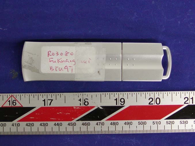 UFD+Bluetooth - FCC ID P2DBTU97 - Fu Kuang Hui Electronics Co., Ltd (Shenzhen) (2)