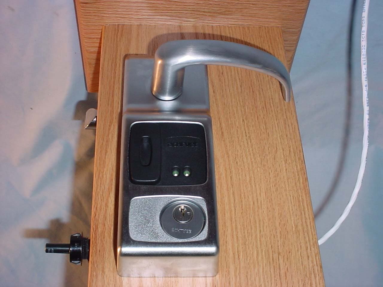 Door Lock - FCC ID P2GVIP - Schlage Electronic Security (1)