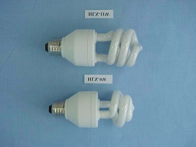 Engergy Saving Lamp - FCC ID P2R-DEM-09279S1 - Kwo-Light Co., Ltd. (2)