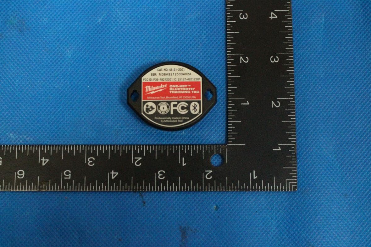 ONE-KEY BLUETOOTH Tracking Tag - FCC ID P36-48212301 - Milwaukee Electric Tool Corporation