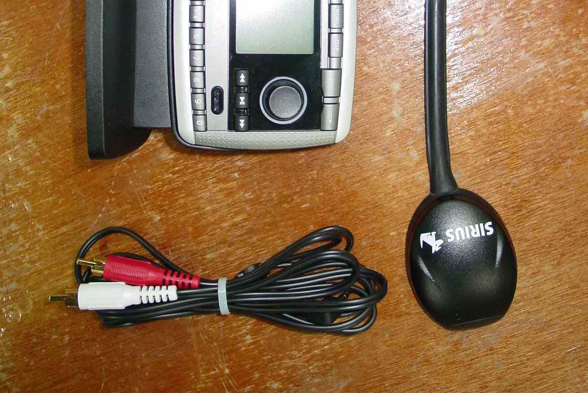 Digital Satellite Radio w/ FM Transmitter - FCC ID P3HSP-R2 - Ki Ryung Electronics Co., Ltd. (2)
