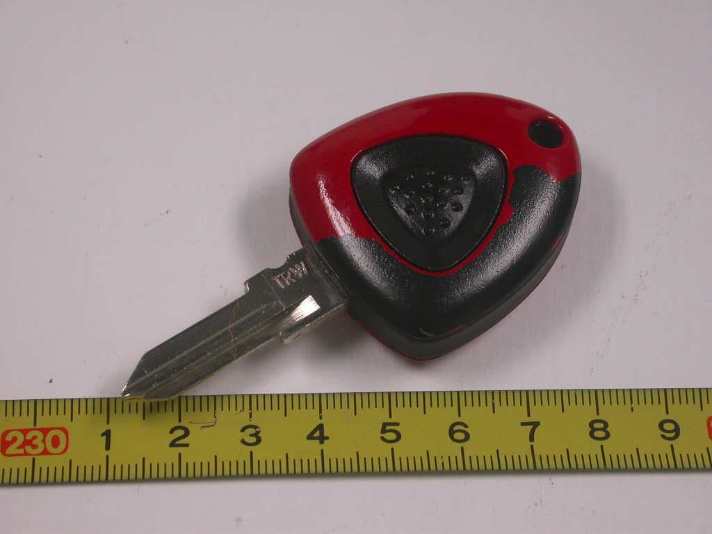 Remote Control Transmitter - FCC ID P3OS4322D - META System S.p.A. (2)