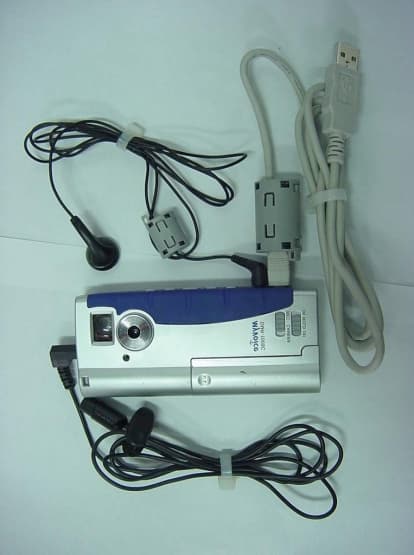 Digital Voice Recorder & Dual Camera - FCC ID P42DMR1009C - Decktron Co., Ltd.
