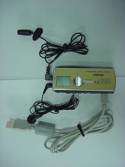 Digital Voice Recorder - FCC ID P42DMR1109W - Decktron Co., Ltd. (2)