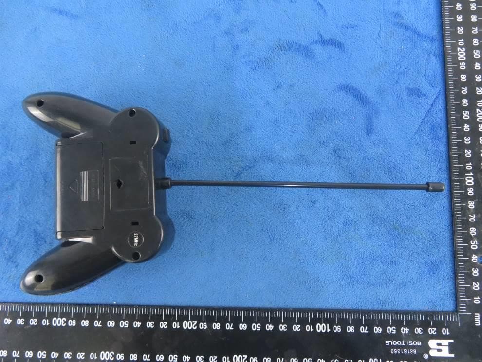 Toy RC Flip Stunt Rally - FCC ID P45TD2020F27 - FUJIAN TEAMDA PHOTOELECTRICITY CO., LTD (2)