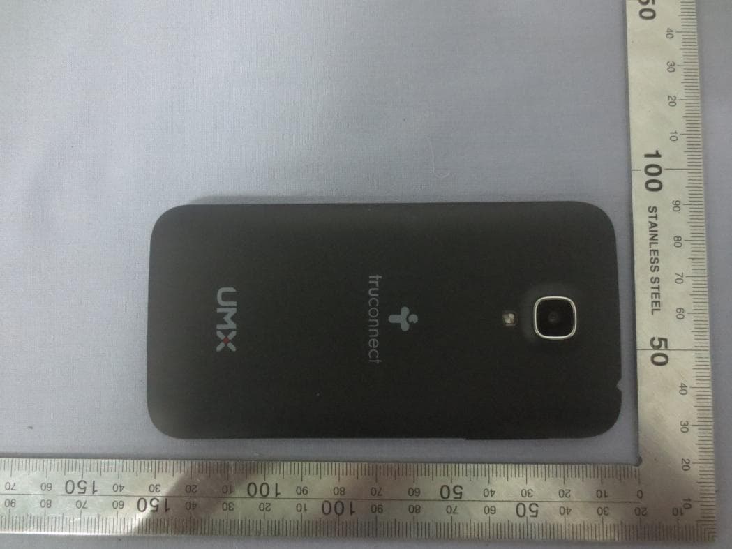 Mobile phone - FCC ID P46-MXW2 - Unimax Communications