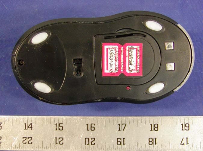 Cordless Mouse - FCC ID P4XHL5001 - Dyna Point (Dong Guan) Electronic