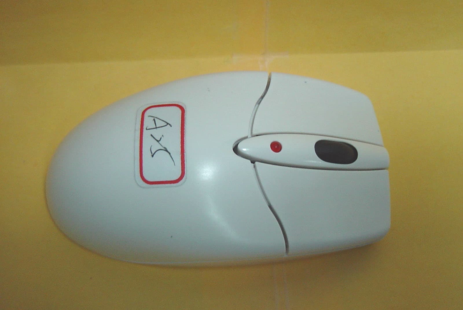 Wireless Mouse - FCC ID P5AA25 - ARESON Technology Corp. (2)