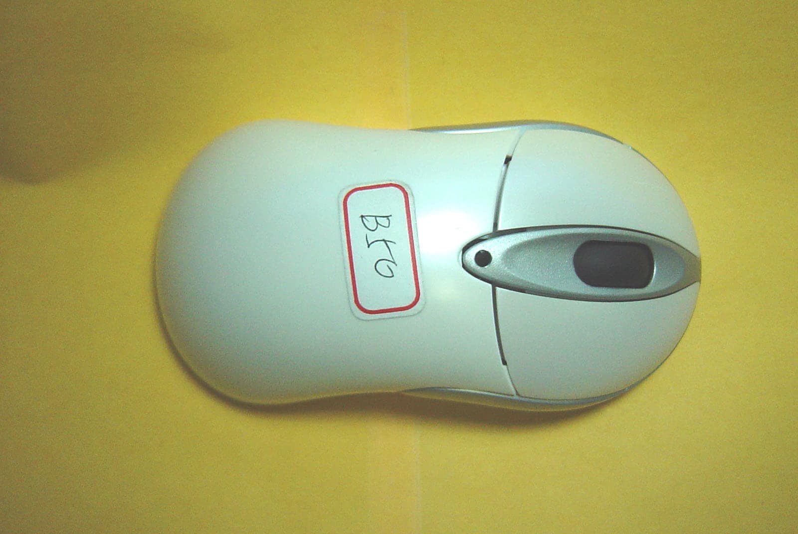 Wireless Mouse - FCC ID P5AB50 - ARESON Technology Corp. (1)
