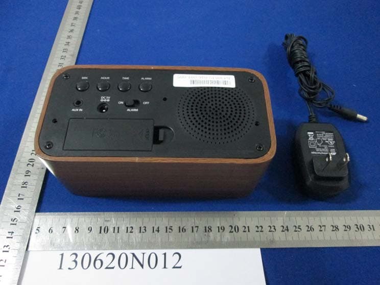 Alarm Clock with Bluetooth Speaker - FCC ID P5FSPC658 - Digital Gallery Global Limited (2)
