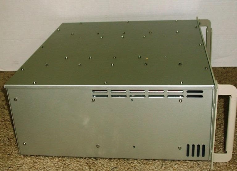 RFI-400 250W UHF Paging Transmitter - FCC ID P5MRFI400 - STI Engineering Pty Ltd (4)