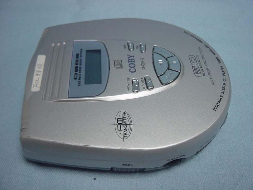 CD Player W/Build-In Transmitter - FCC ID P5UCXCD740 - Coby Electronics Co., Ltd. (2)