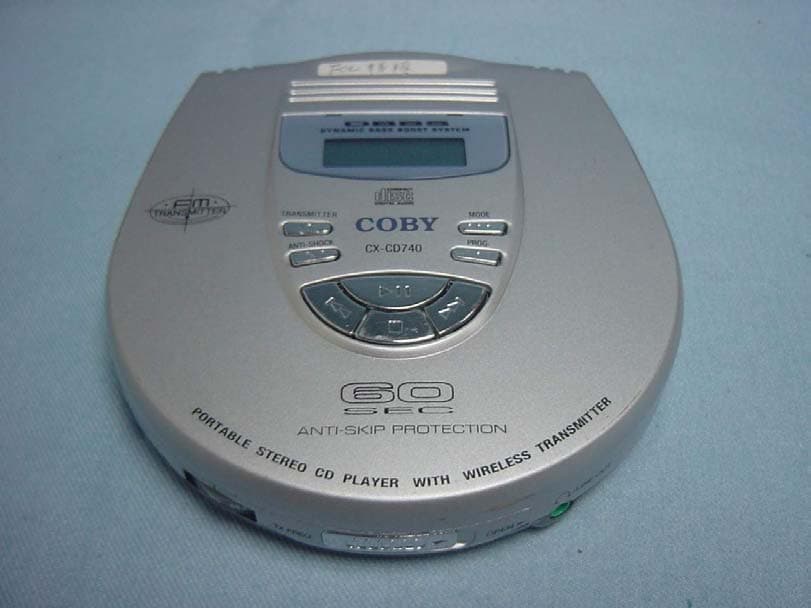 CD Player W/Build-In Transmitter - FCC ID P5UCXCD740 - Coby Electronics Co., Ltd. (3)