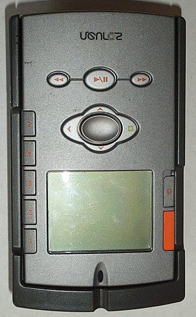 LOW-POWER TRANSMITTER - FCC ID P7L11774 - Digital Innovations L.L.C. (1)