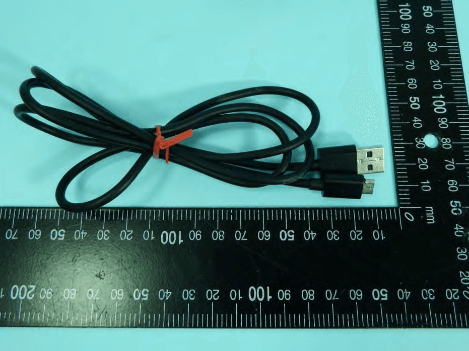 BLUETOOTH TRAVEL SPEAKER - FCC ID P7Q-SP1V - Vertu (2)