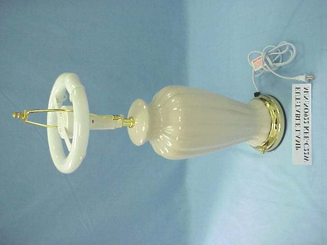 Table Lamp - FCC ID P85KFEFANG - Fang's Far East Corp. (BVI) Ltd. (4)