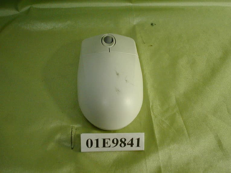 Wireless Mouse - FCC ID P92HHQ011113MSTX1 - High & Hyper Technology Co., Ltd. (2)