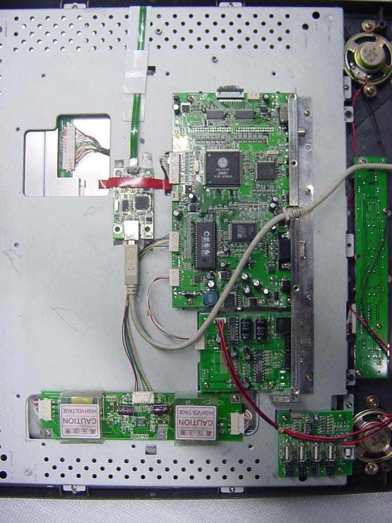 5 Wires Analog Resistive Touch Screen - FCC ID P9ATPMA220 - ITM INC