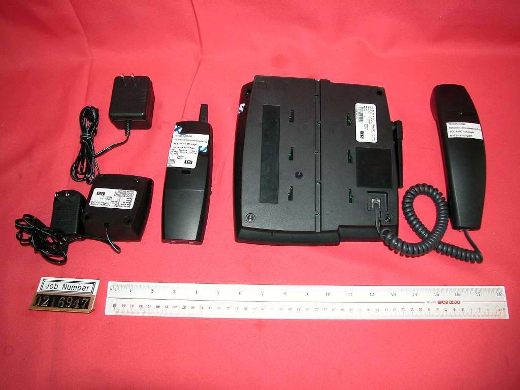2.4GHz 40 Channel Analog Modulation Cordless Phone - FCC ID P9UGH3080DT - Datamec Communications Ltd. (3)