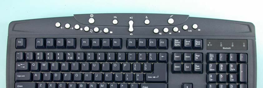 Bluetooth Wireless/USB Keyboard - FCC ID PANBT0310 - CC&C Technologies, Inc.