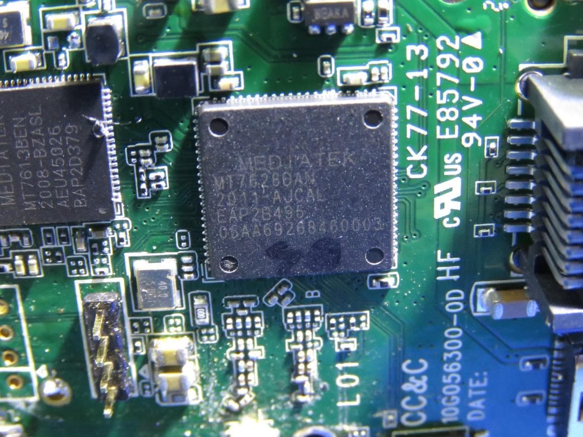 AC1200 FE Repeater - FCC ID PANWA9563 - CC&C Technologies, Inc. (5)