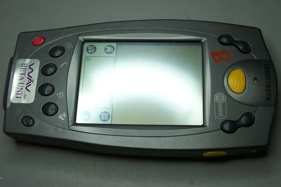 WAV ChameleonRF hand held terminal - FCC ID PB2SPT1800 - Wav Inc. (2)