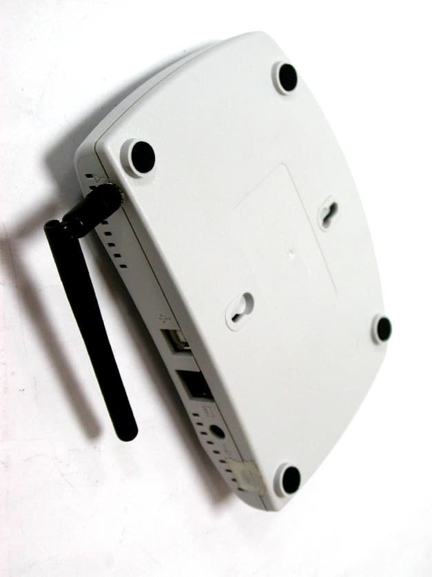11Mbps WLAN Access Point - FCC ID PB6-02102 - Tellus Group Corp. (2)