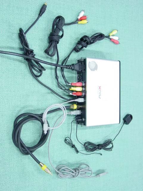 Multimedia Player - FCC ID PBCDVP-355 - Sarotech Co., Ltd. (2)