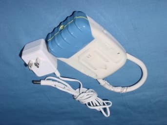 2-Channel 900 MHz Baby Monitor - FCC ID PBI3826 - Technic Star Ltd. (4)
