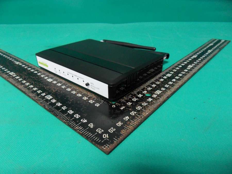 WiFi Combo Router / WiFi Broadband Router - FCC ID PBLCDE560AM001 - Advance Multimedia Internet Technology Inc. (4)