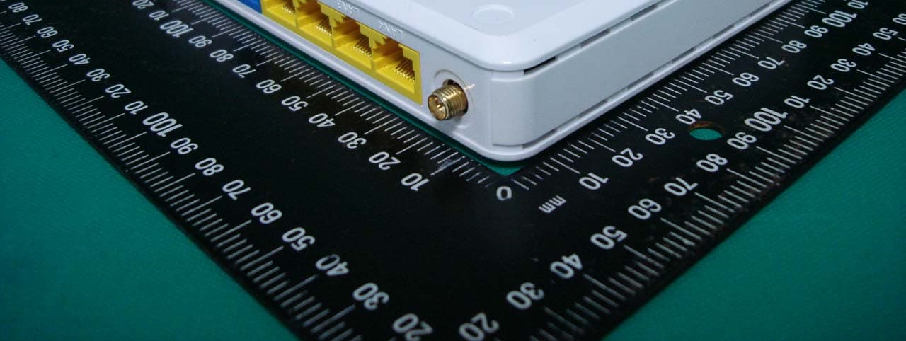 WiFi Gigabit Router - FCC ID PBLCDE570AM - Advance Multimedia Internet Technology Inc. (2)