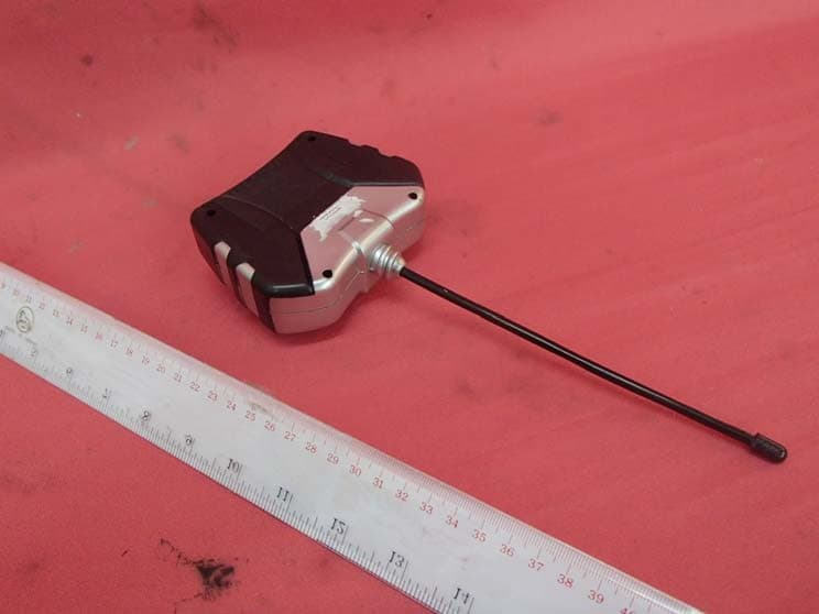 Toy RC Truck - FCC ID PCJJL2013A49 - SHANTOU CITY CHENGHAI JINLONG TOYS CO., LTD (2)