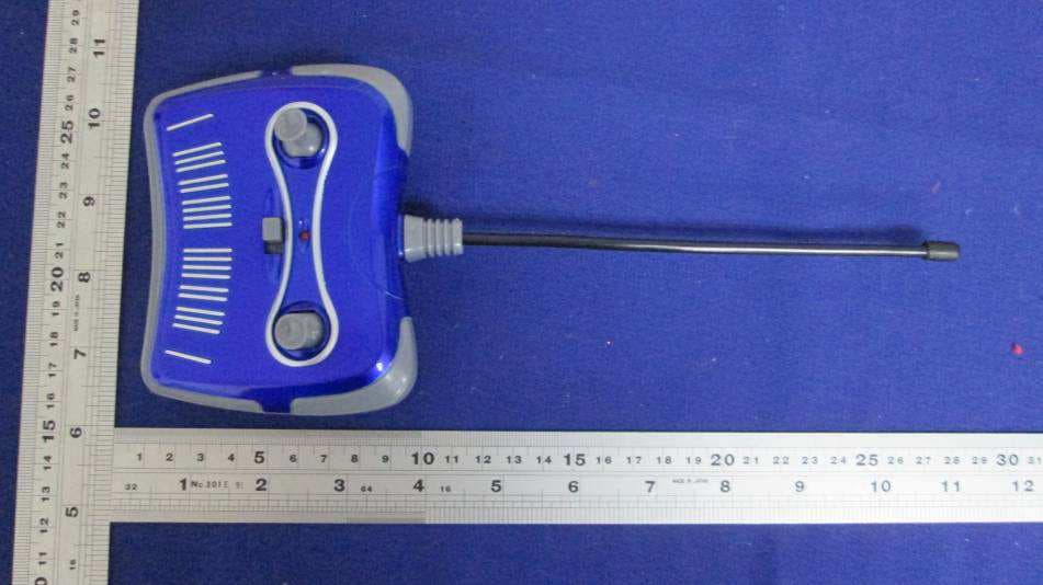 Toy RC Boxing Robots - FCC ID PCJJL2014A27 - SHANTOU CITY CHENGHAI JINLONG TOYS CO., LTD (2)