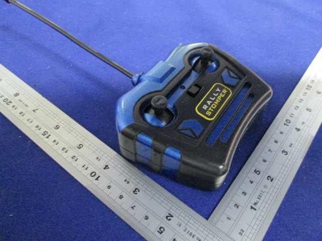 TOY RC TRUCK - FCC ID PCJJL2015C27 - SHANTOU CITY CHENGHAI JINLONG TOYS CO., LTD (2)