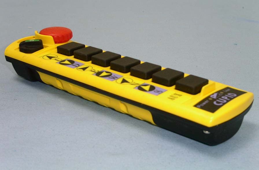 Industrial Radio Remote Controller - FCC ID PCSCUPID06062006 - 3-Elite Join Industrial Pte Ltd. (3)