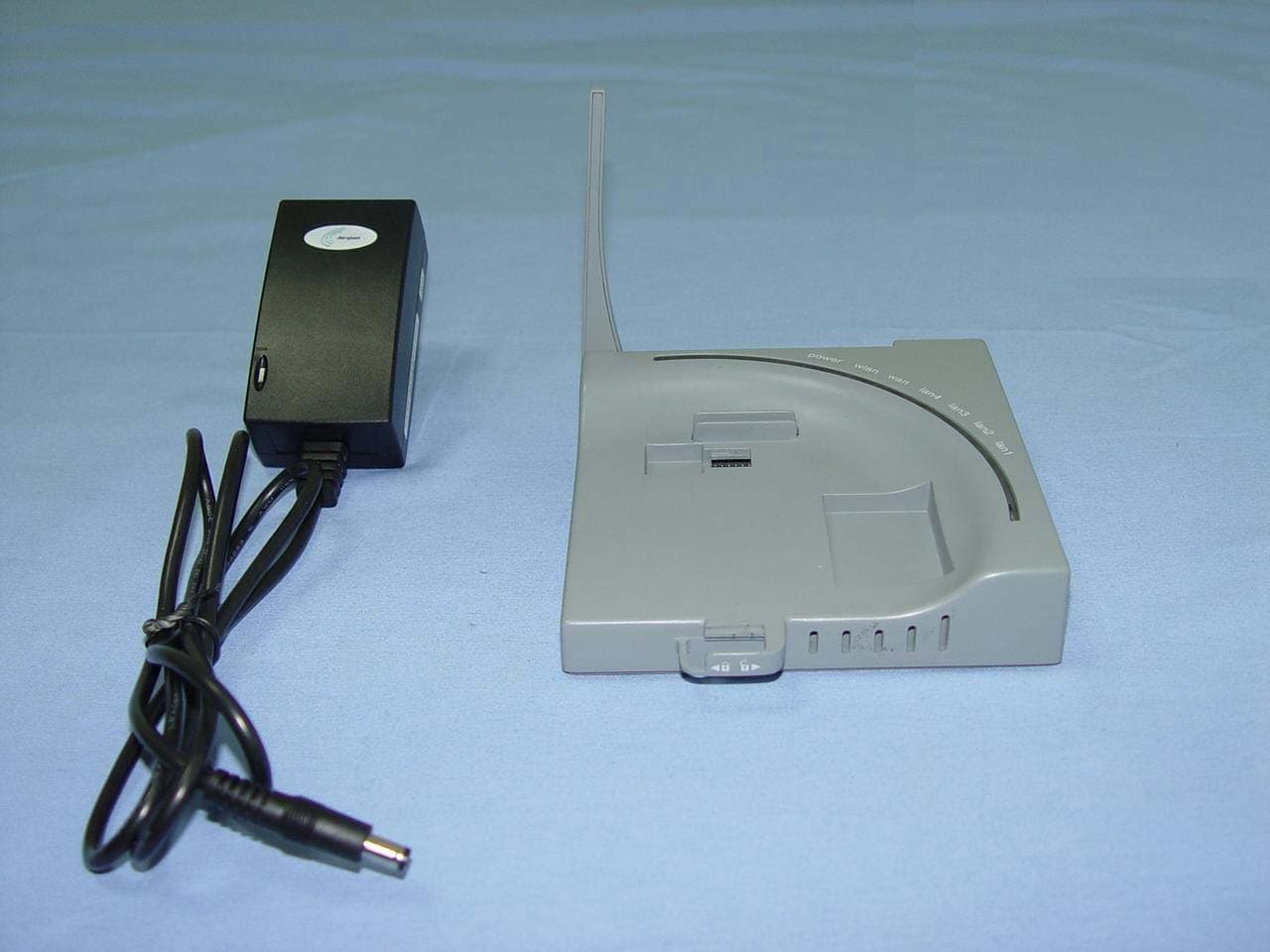 WiFi Router for EasyST - FCC ID PD5EASYWIFI - Delta Electronics, Inc. (3)