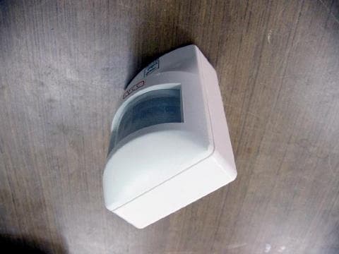 PIR Motion Detector - FCC ID PDDHG120 - Nuzon Technology, Inc. (3)