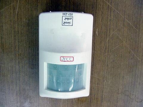 PIR Motion Detector - FCC ID PDDHG120 - Nuzon Technology, Inc.