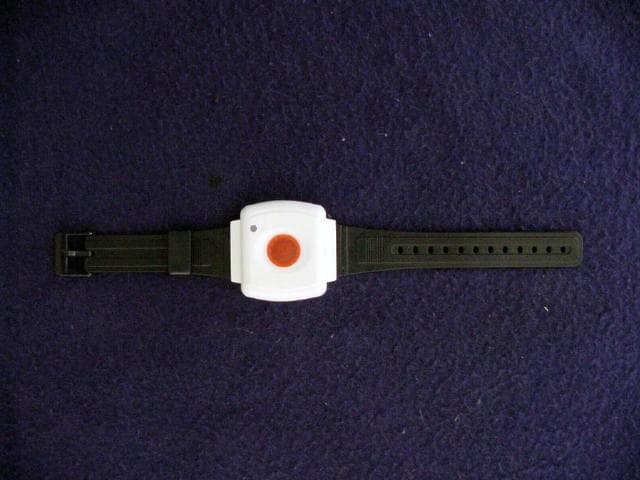 A Panic Watch ( Transmitter) - FCC ID PDDSR117 - Nuzon Technology, Inc.