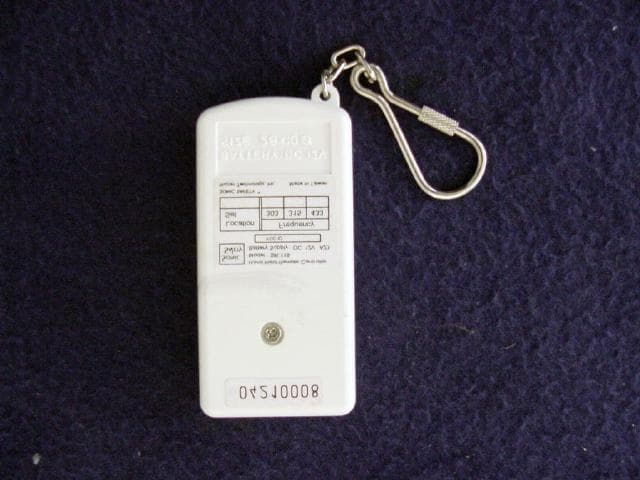 Remote Control Transmitter - FCC ID PDDSR119 - Nuzon Technology, Inc. (2)