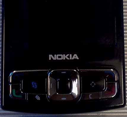 Quad band GSM, WCDMA, WLAN & Bluetooth phone - FCC ID PDNRM-320 - Microsoft Corporation (2)