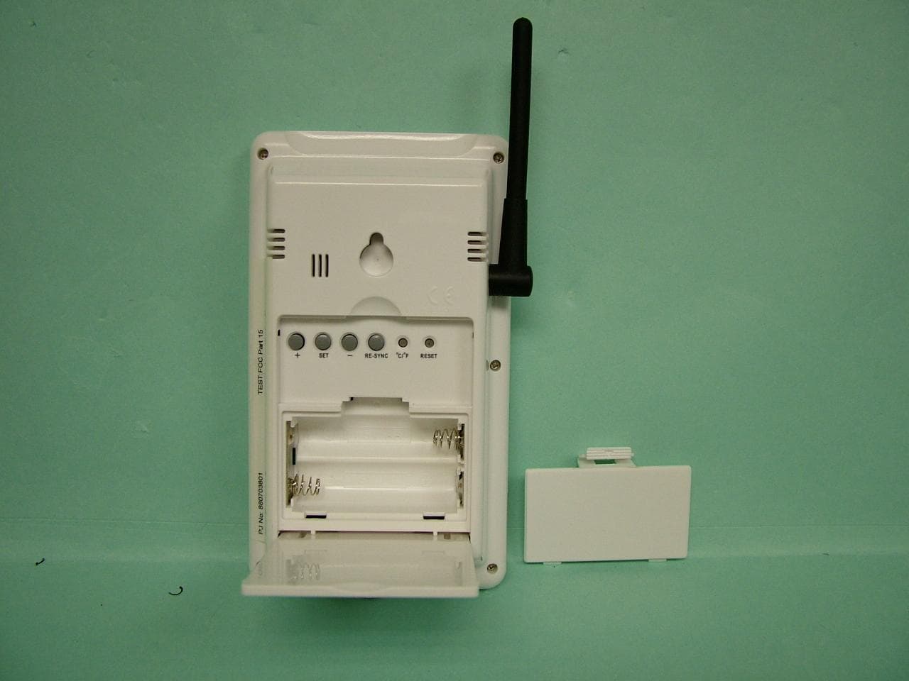 Wireless Weather Station - FCC ID PEQ943390807 - Electronics Tomorrow Ltd.