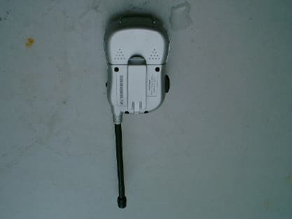 Walkie Talkie - FCC ID PERWT010 - Tsuen Shing Enterprises Limited (2)