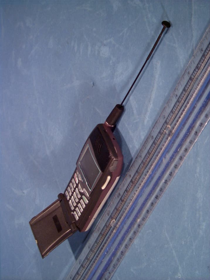 Tri-Mode Dual-Band Analog/PCS Phone (AMPS/CDMA) - FCC ID PFZSWT-1000 - SEWON Telecom (3)