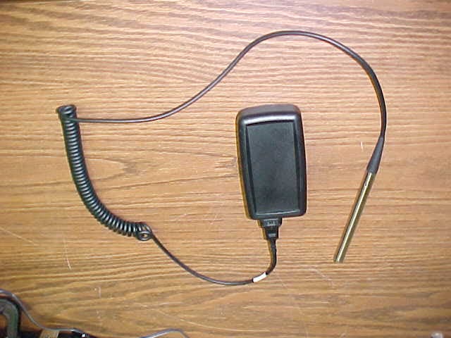 Handheld Wireless Barcode Reader - FCC ID PGAM6000 - American Microsystems, Ltd. (2)